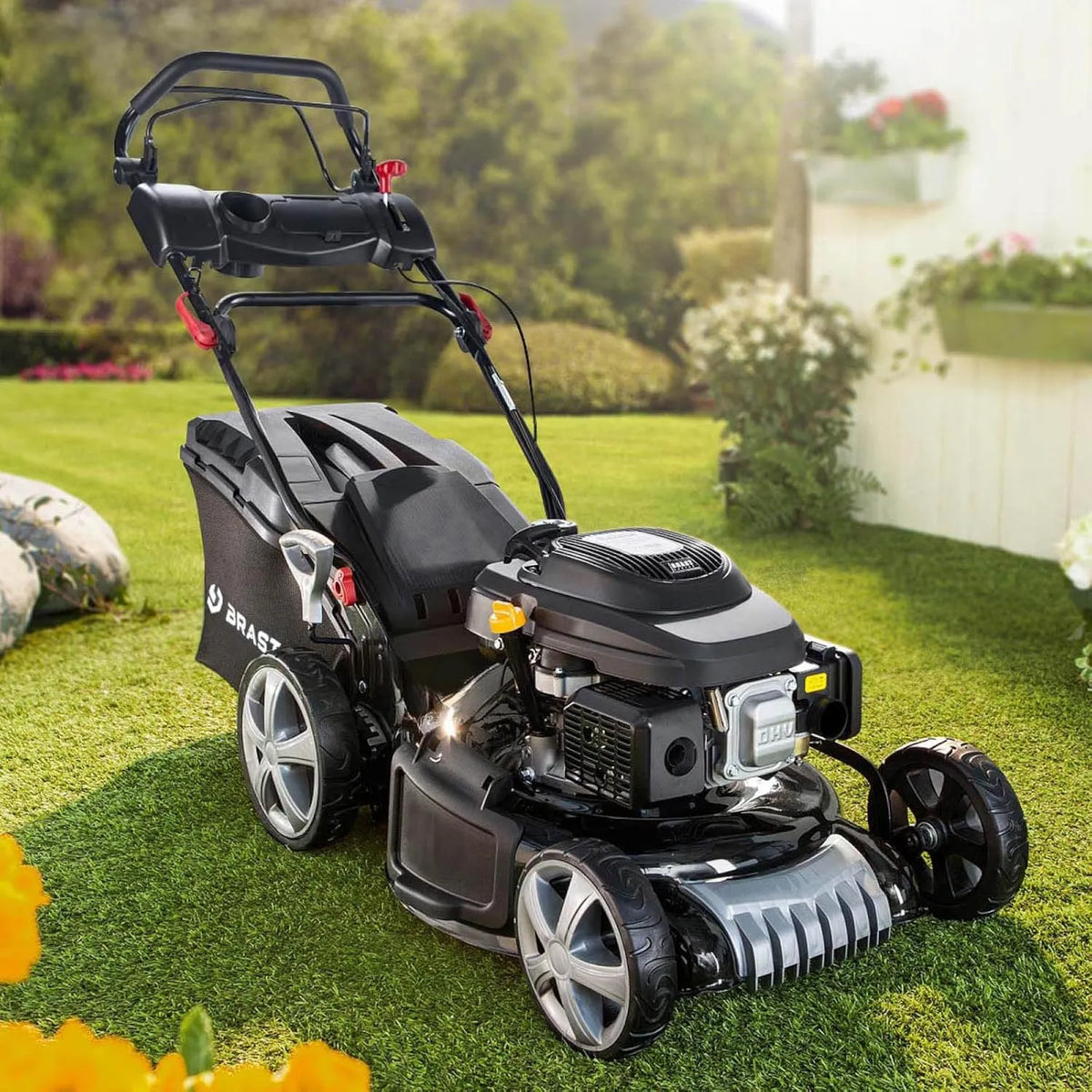 Rasenmäher: für die Gartenpflege